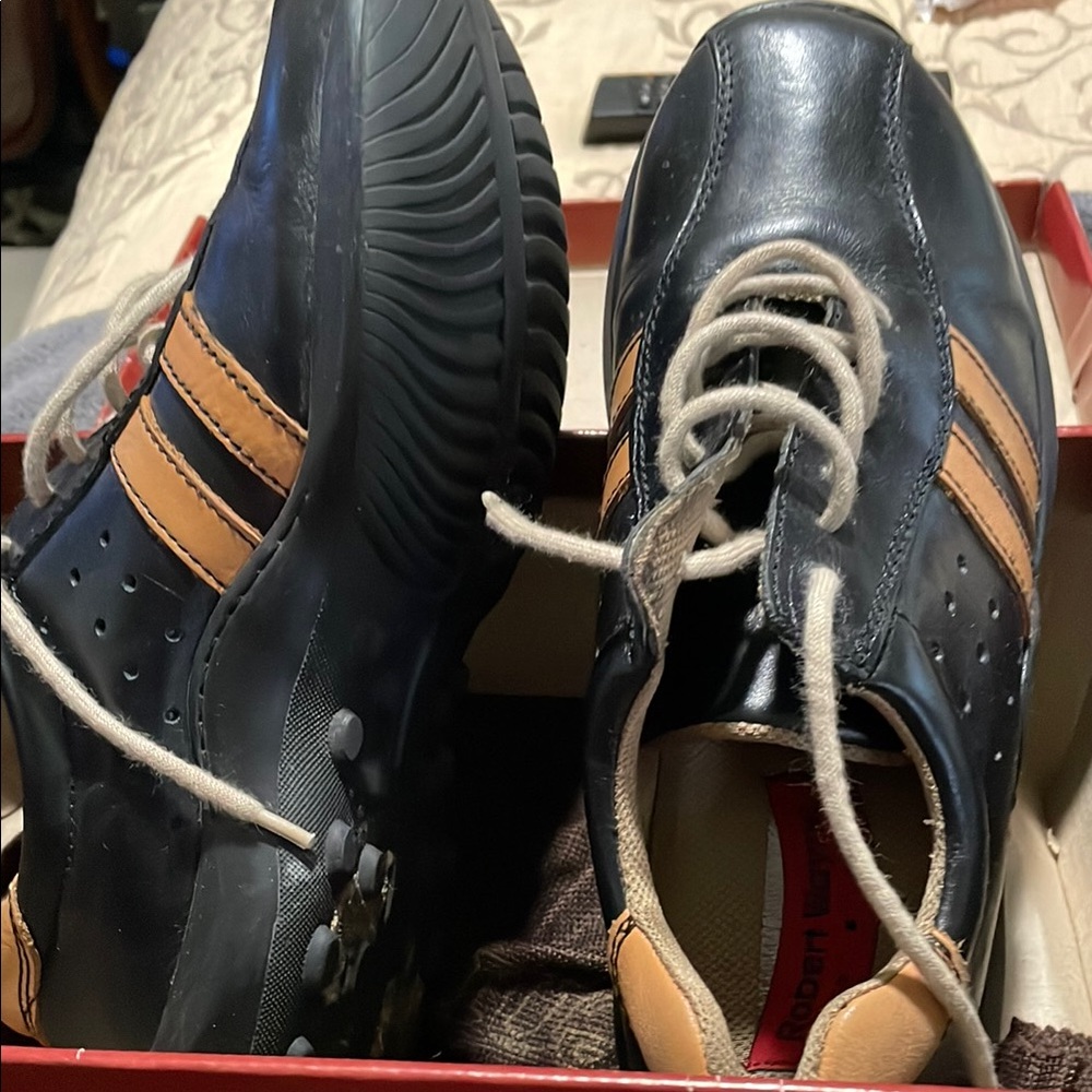Men's Black and Tan Leather Shoes